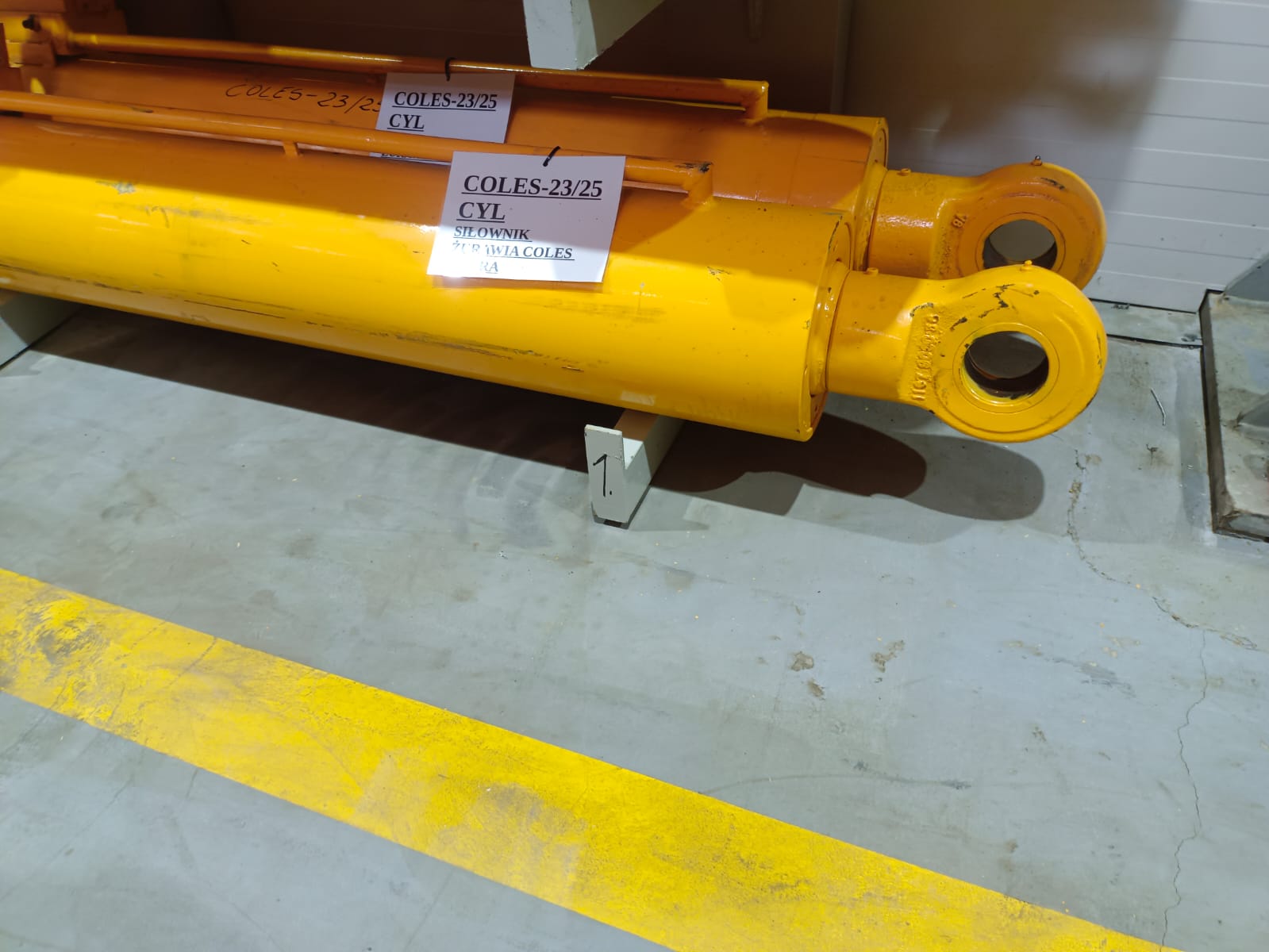 Siłownik żurawia Coles Hydra Haski-23/25 po regeneracji